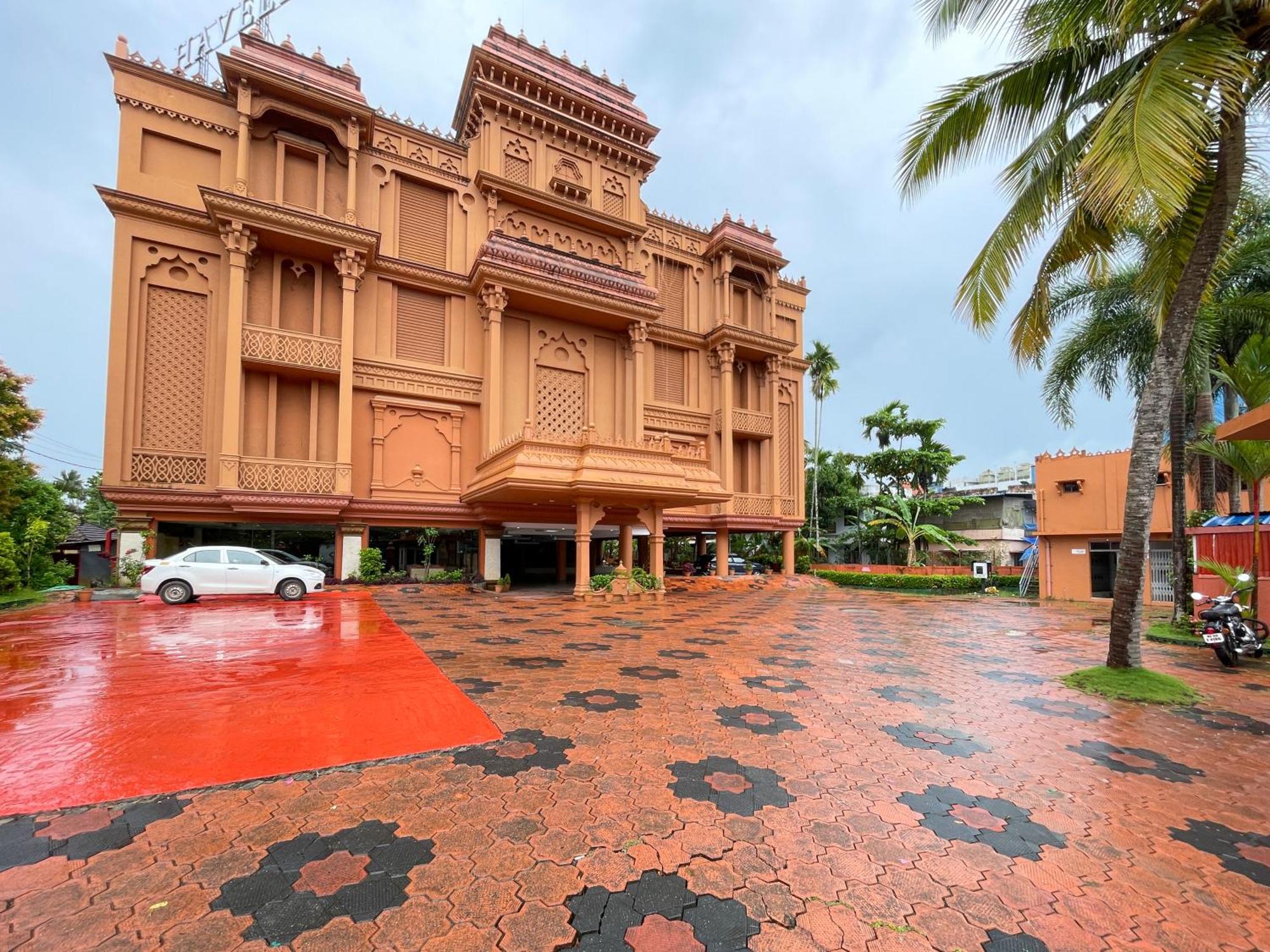 Haveli Backwater Resort Alappuzha Exterior foto